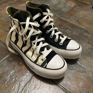 Custom Chuck Taylor platform Converse